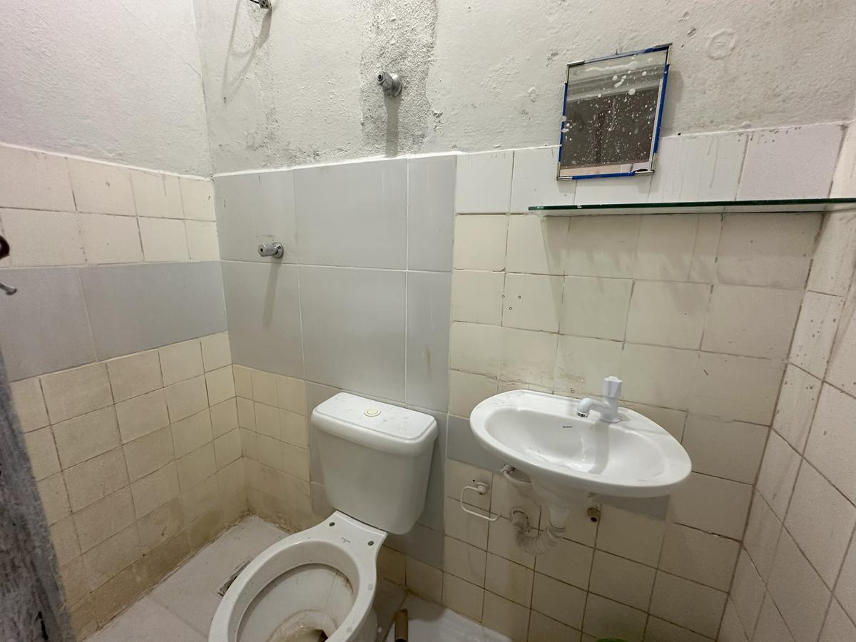 Galpão, Glória, 0 Quarto, 5 Vagas