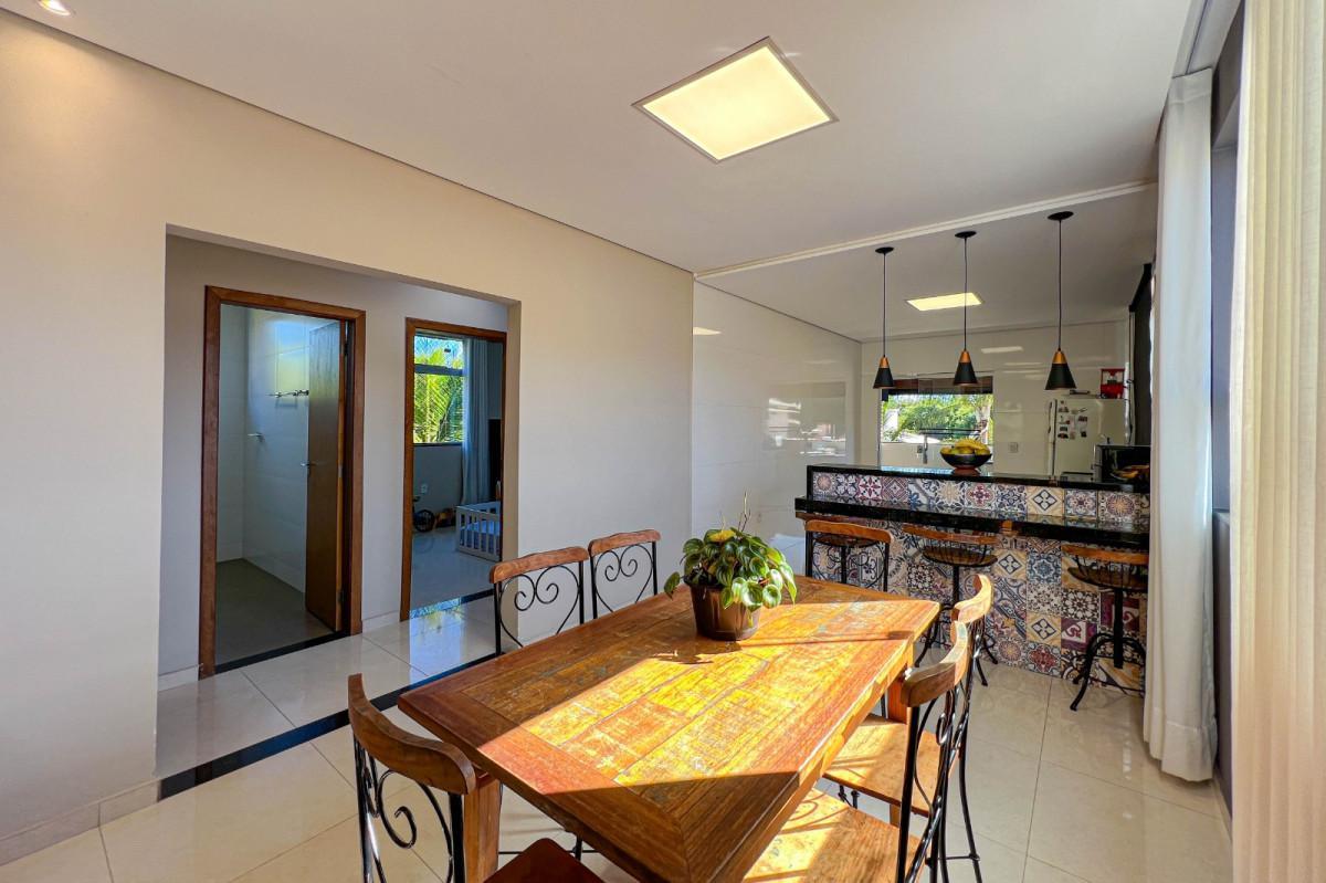 Casa, Recanto da Lagoa, 3 Quartos, 2 Vagas, 1 Suíte