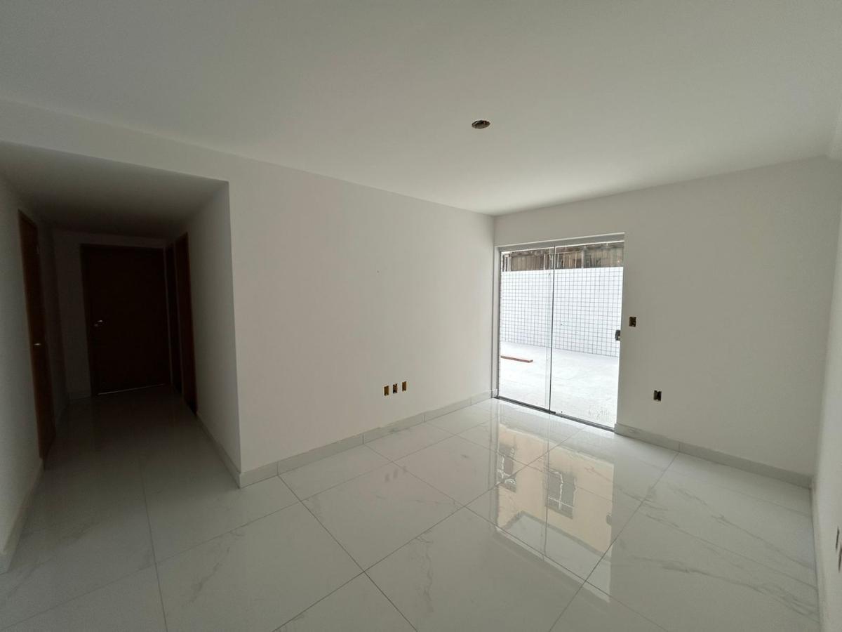 Apartamento, Santa Cruz Industrial, 3 Quartos, 2 Vagas, 1 Suíte