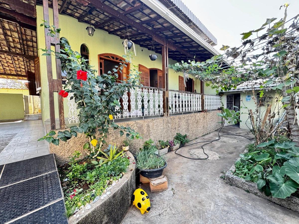 Casa, Santa Mônica, 4 Quartos, 4 Vagas, 1 Suíte
