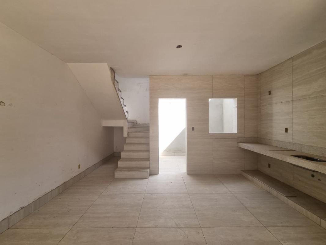 Casa, Santo Antonio, 2 Quartos, 2 Vagas