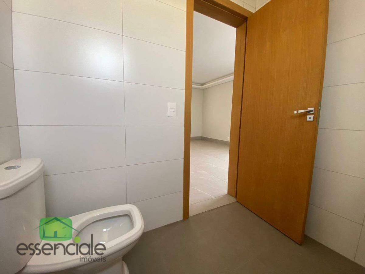 Cobertura, Fonte Grande, 3 Quartos, 2 Vagas, 1 Suíte