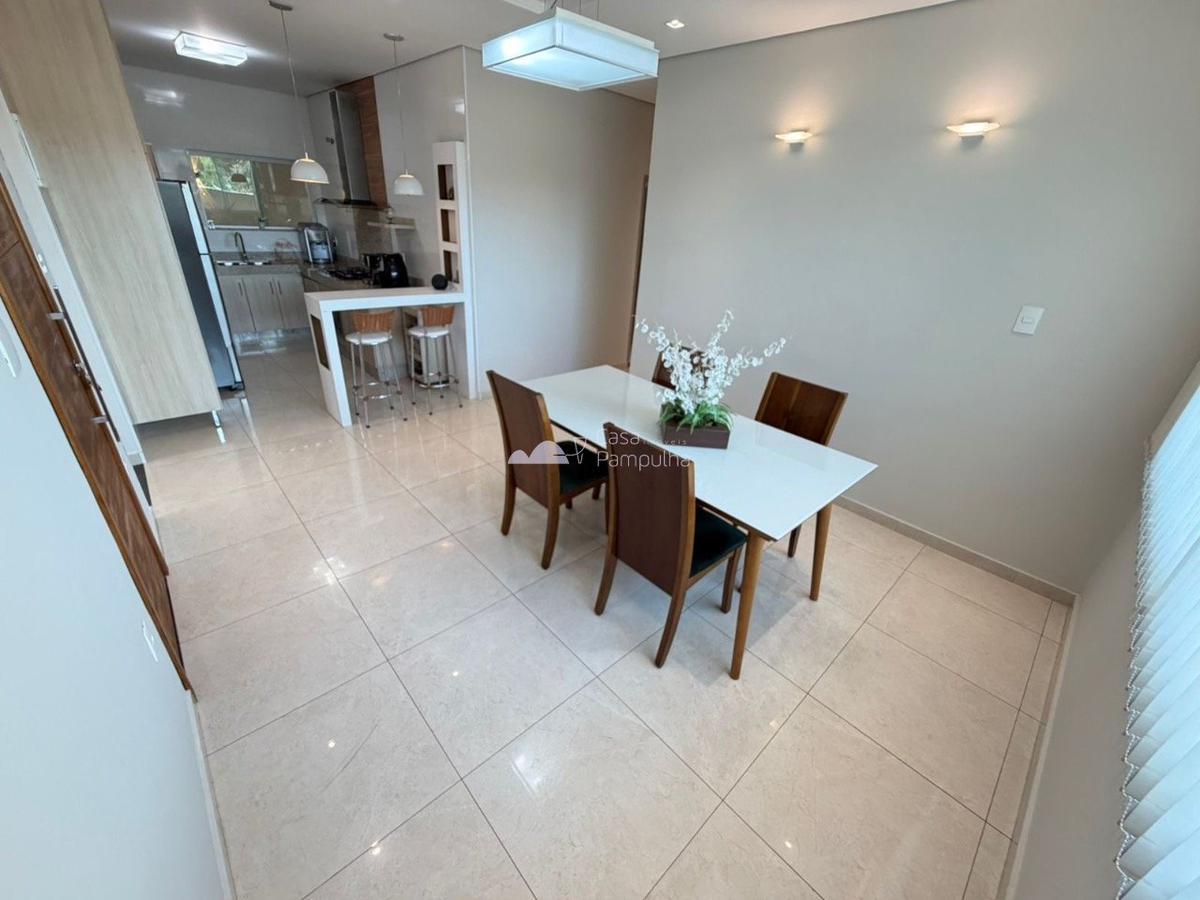 Casa, Santa Mônica, 3 Quartos, 3 Vagas, 1 Suíte