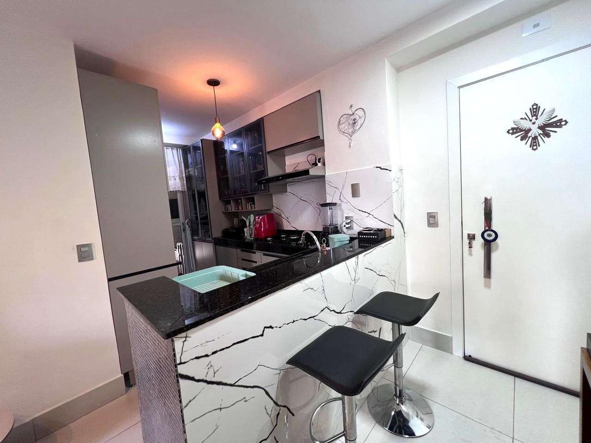 Apartamento, Serra, 2 Quartos, 2 Vagas, 2 Suítes