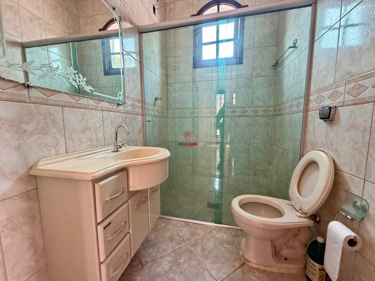 Casa, Tirol, 3 Quartos, 5 Vagas