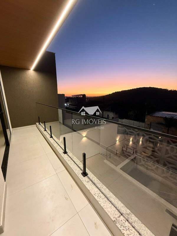 Casa, Masterville, 3 Quartos, 4 Vagas, 3 Suítes