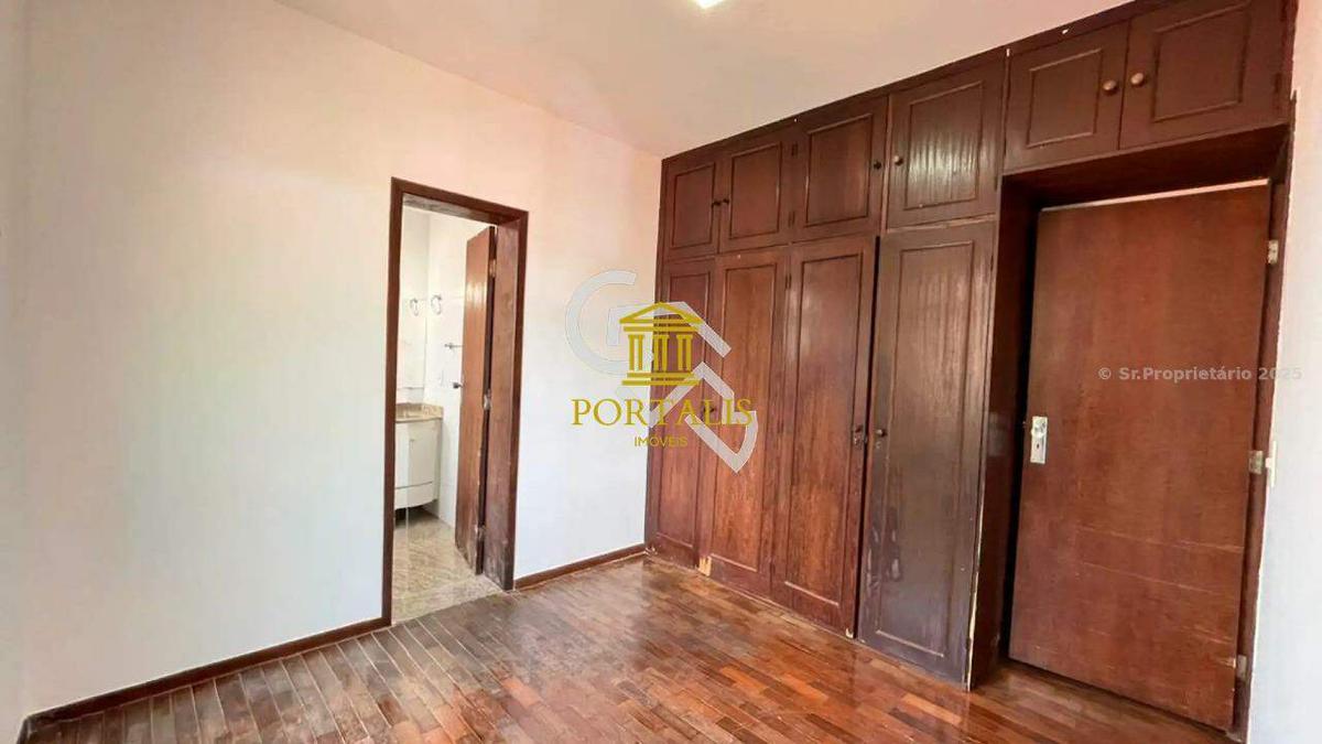 Apartamento, Vila Paris, 3 Quartos, 2 Vagas, 1 Suíte