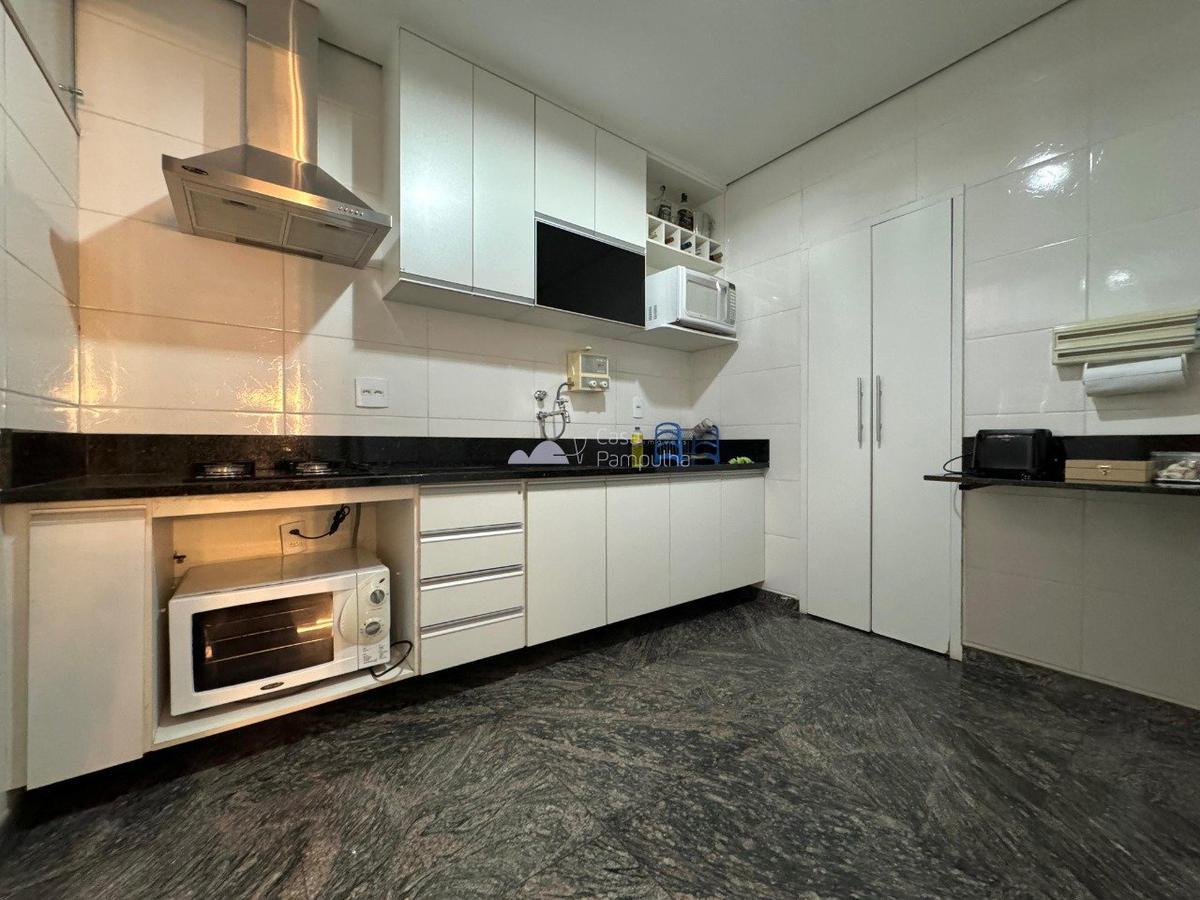Casa, Itapoã, 4 Quartos, 6 Vagas, 1 Suíte
