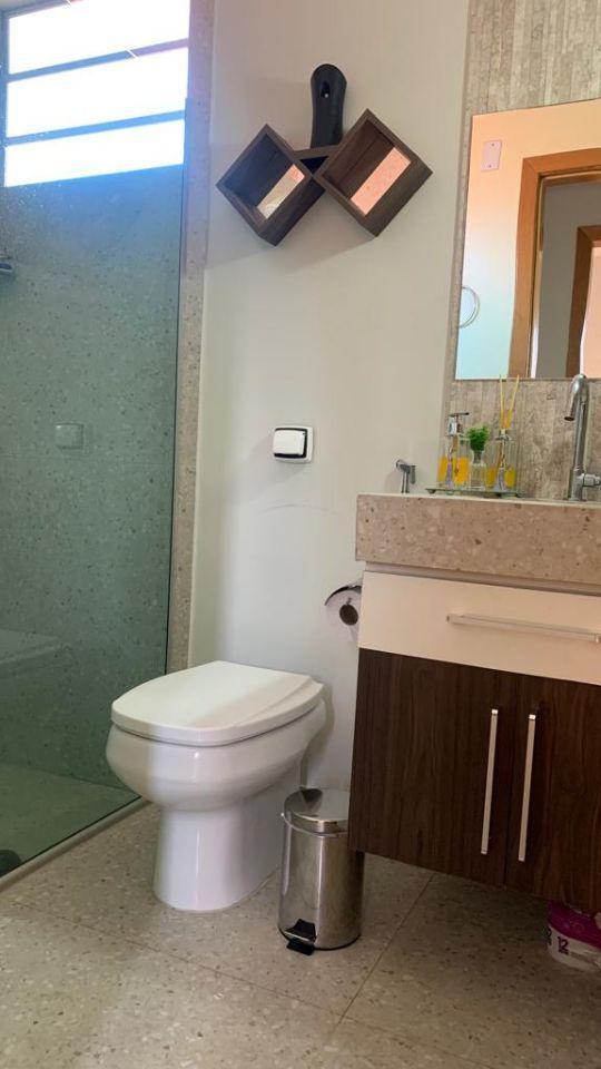 Casa, Eldorado, 3 Quartos, 4 Vagas, 1 Suíte