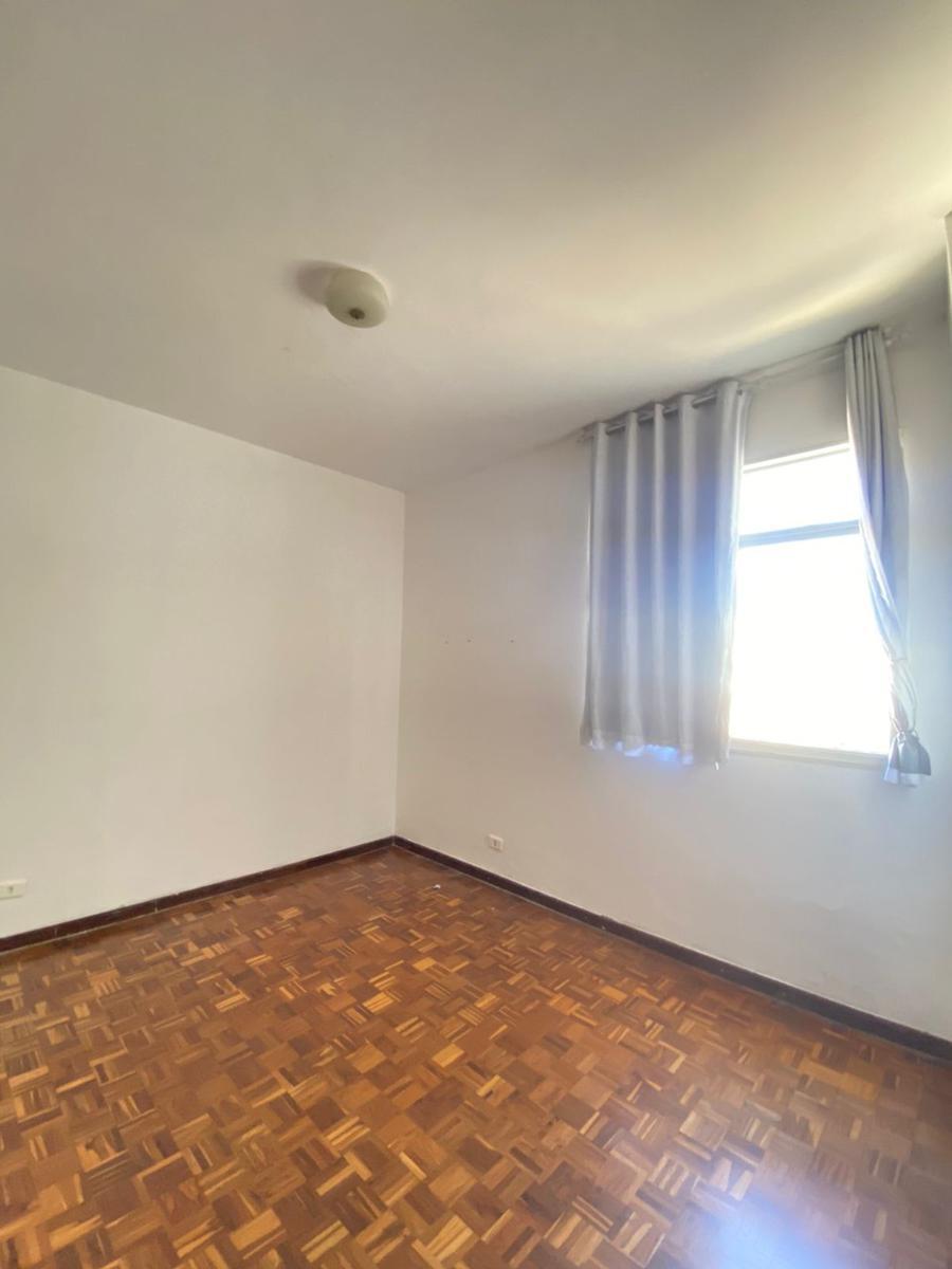 Apartamento, Sagrada Família, 2 Quartos, 1 Vaga