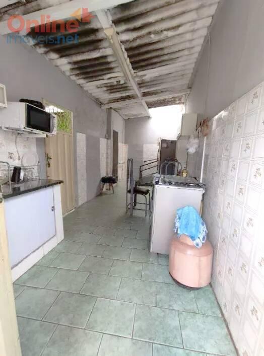 Casa, Sagrada Família, 3 Quartos, 0 Vaga, 1 Suíte