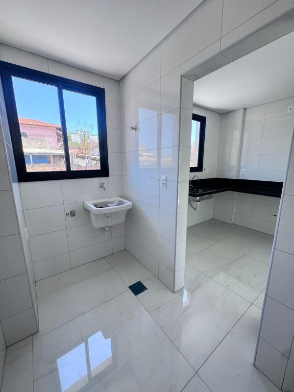 Apartamento, Barreiro, 3 Quartos, 2 Vagas, 1 Suíte