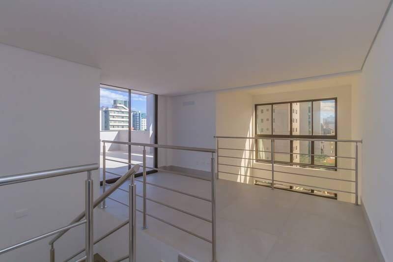 Cobertura, Serra, 3 Quartos, 2 Vagas, 1 Suíte