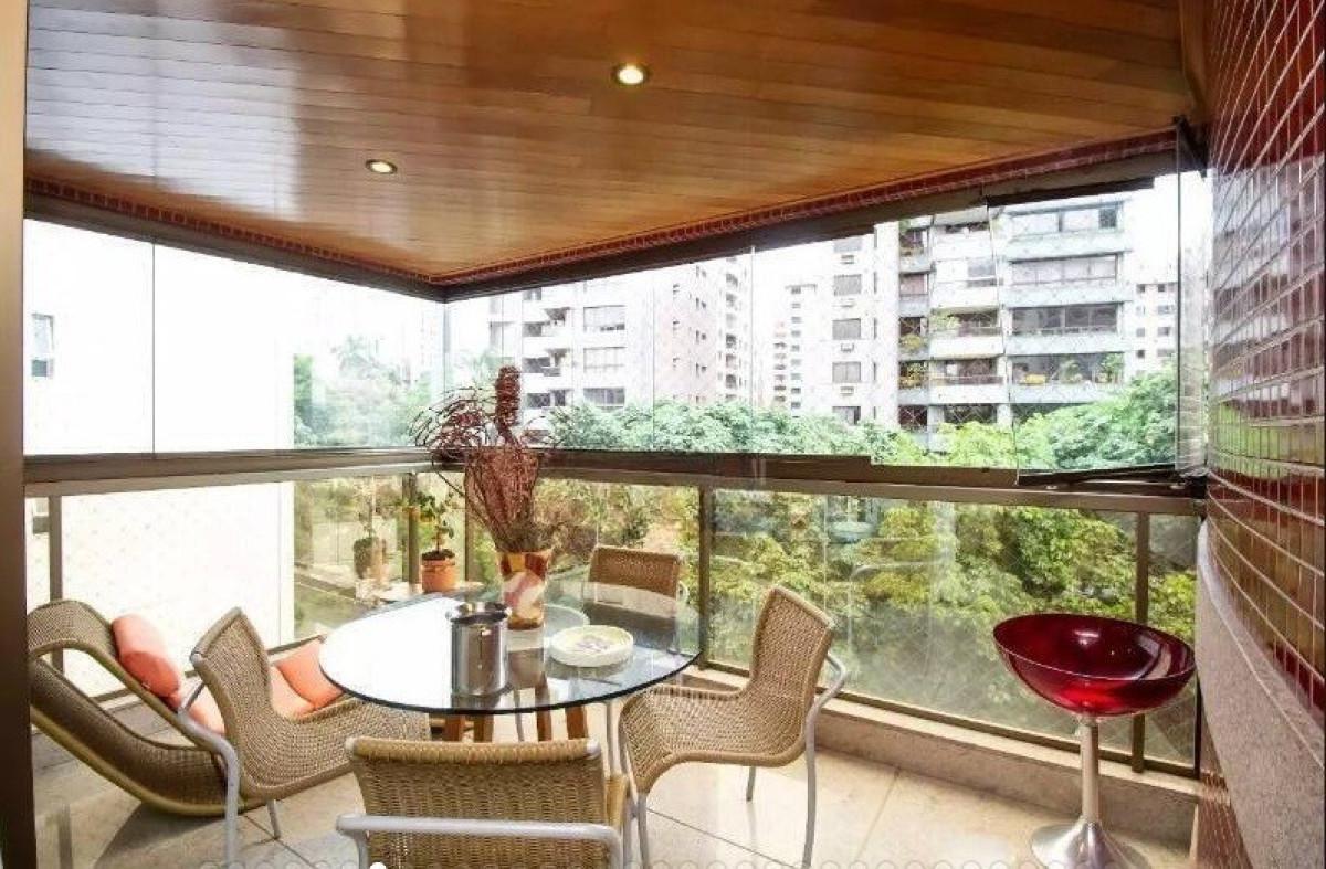 Apartamento, Funcionários, 4 Quartos, 5 Vagas, 2 Suítes