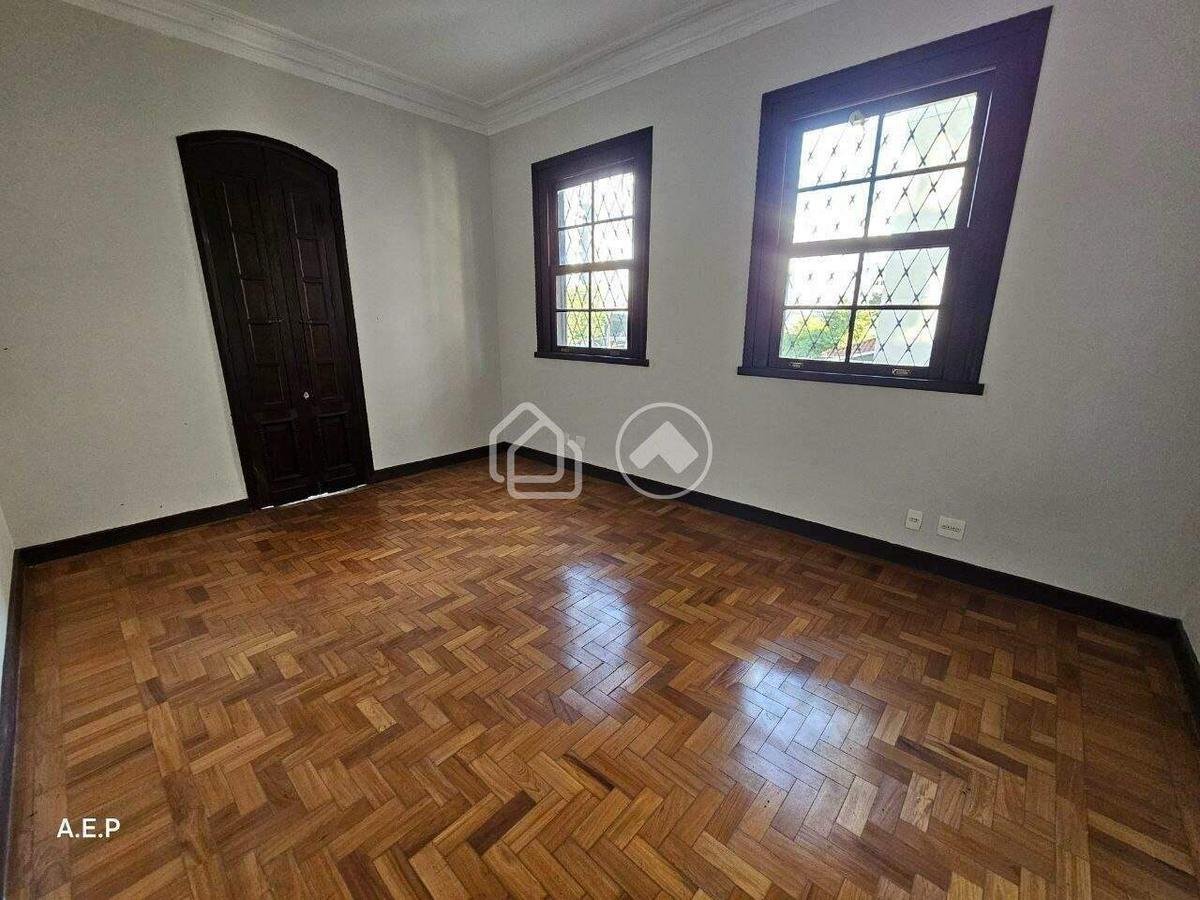 Casa, Santo Agostinho, 6 Quartos, 12 Vagas, 2 Suítes