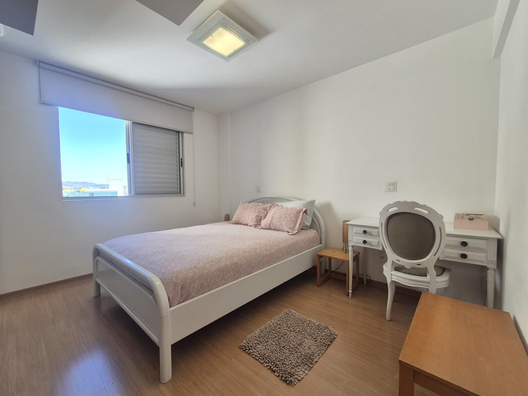 Apartamento, Grajaú, 4 Quartos, 3 Vagas, 2 Suítes