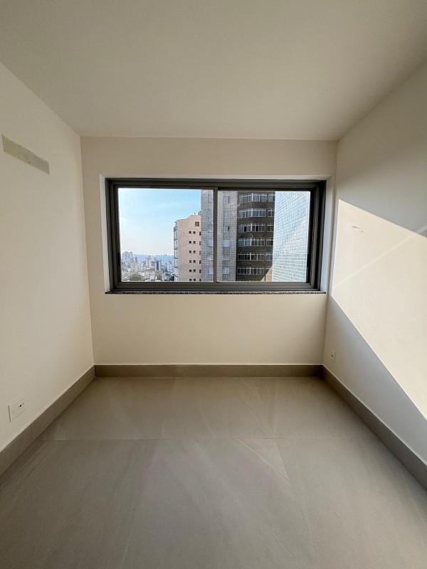 Apartamento, Sagrada Família, 3 Quartos, 2 Vagas, 1 Suíte