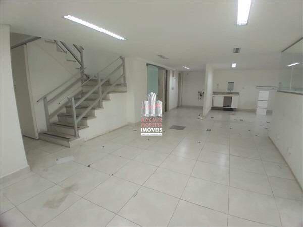 Loja, Funcionários, 4 Vagas