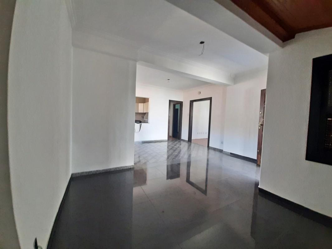 Casa, Alto Barroca, 3 Quartos, 2 Vagas, 1 Suíte