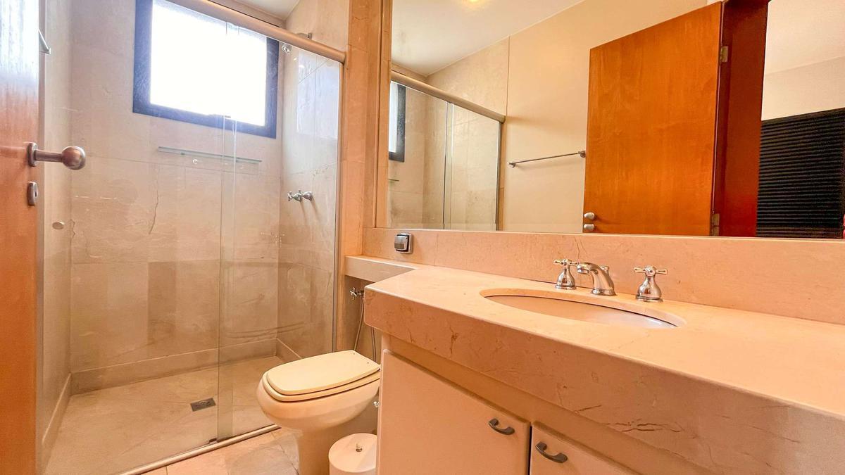 Apartamento, Lourdes, 4 Quartos, 4 Vagas, 2 Suítes