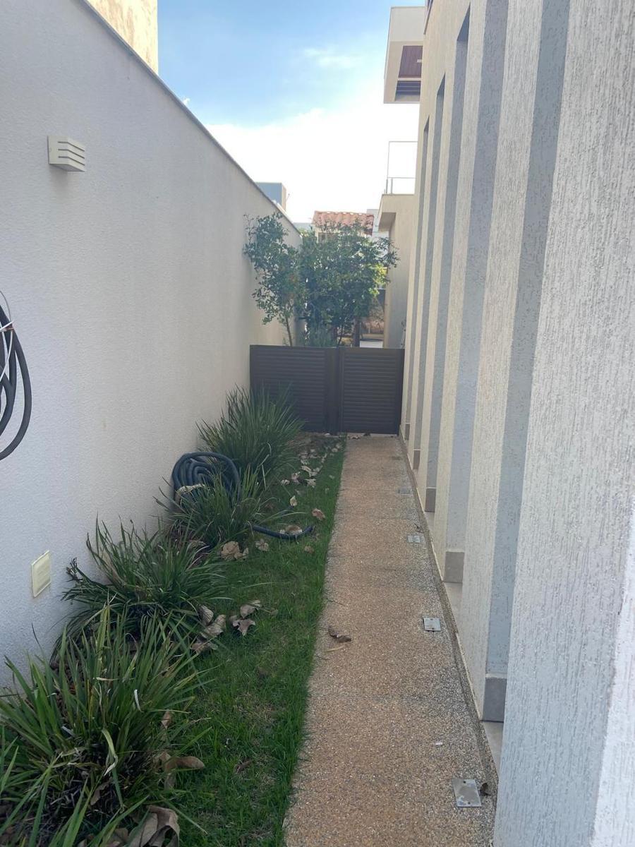 Casa, Gran Park, 4 Quartos, 1 Vaga, 4 Suítes
