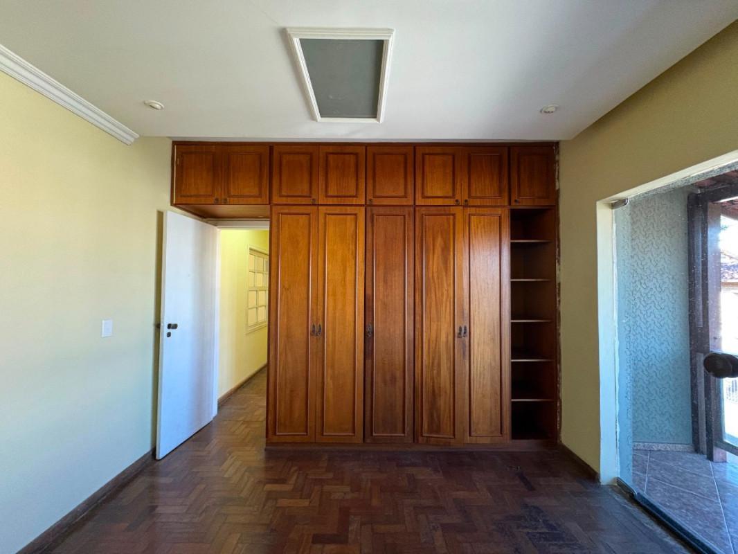 Casa, Dona Clara, 4 Quartos, 5 Vagas, 2 Suítes