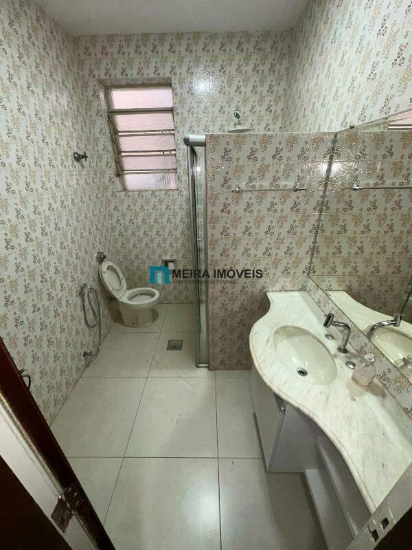 Apartamento, Funcionários, 2 Quartos, 0 Vaga