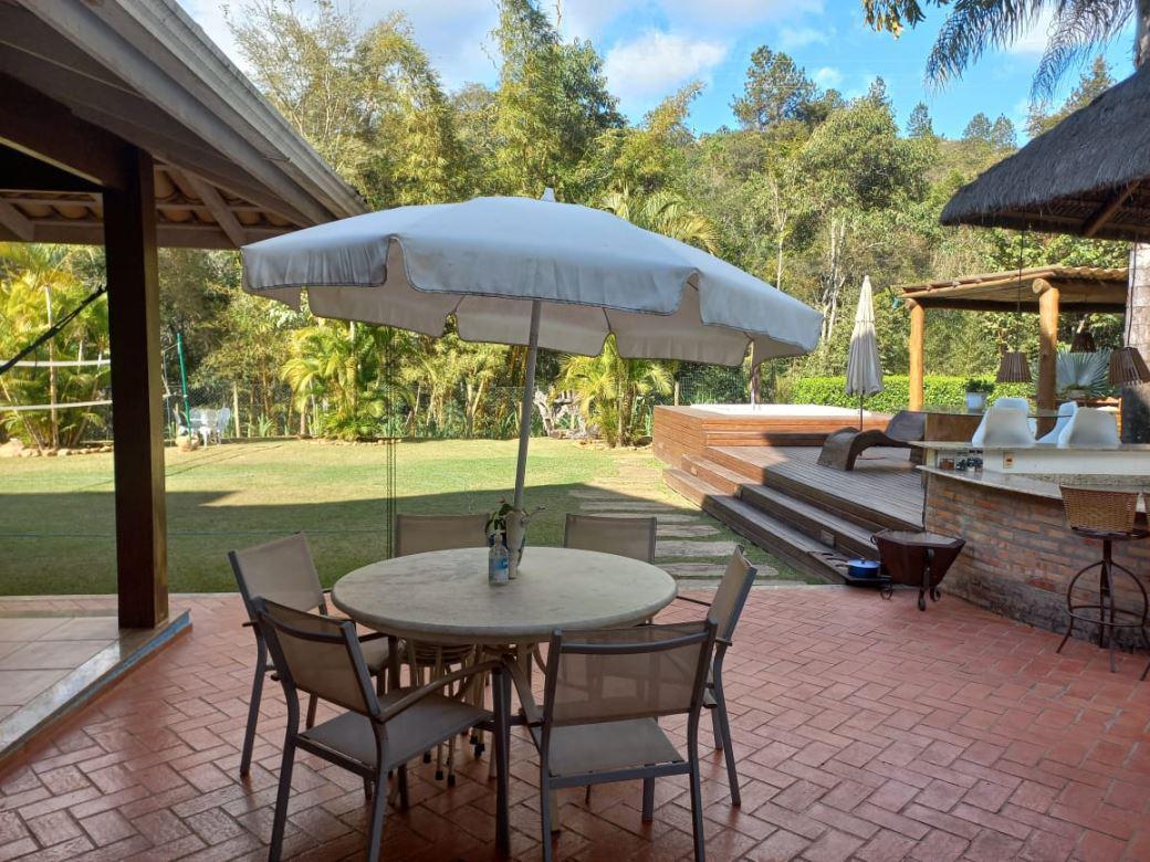 Casa, São Sebastião das Águas Claras, 5 Quartos, 15 Vagas, 2 Suítes