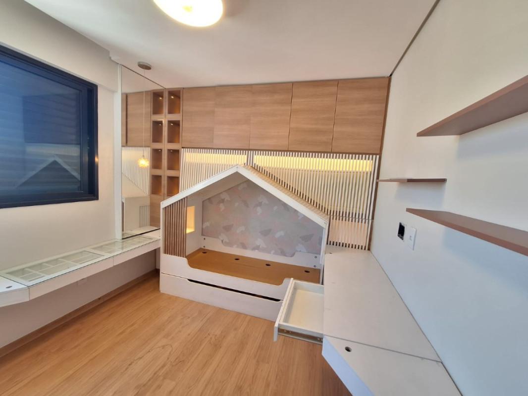Apartamento, Sagrada Família, 3 Quartos, 2 Vagas, 1 Suíte