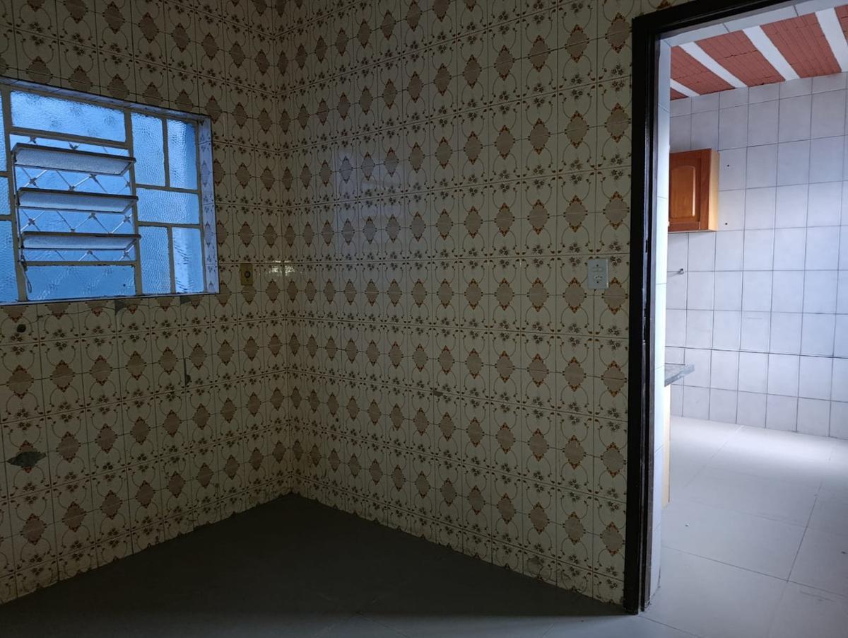 Casa, Jardim Montanhês, 4 Quartos, 2 Vagas, 1 Suíte