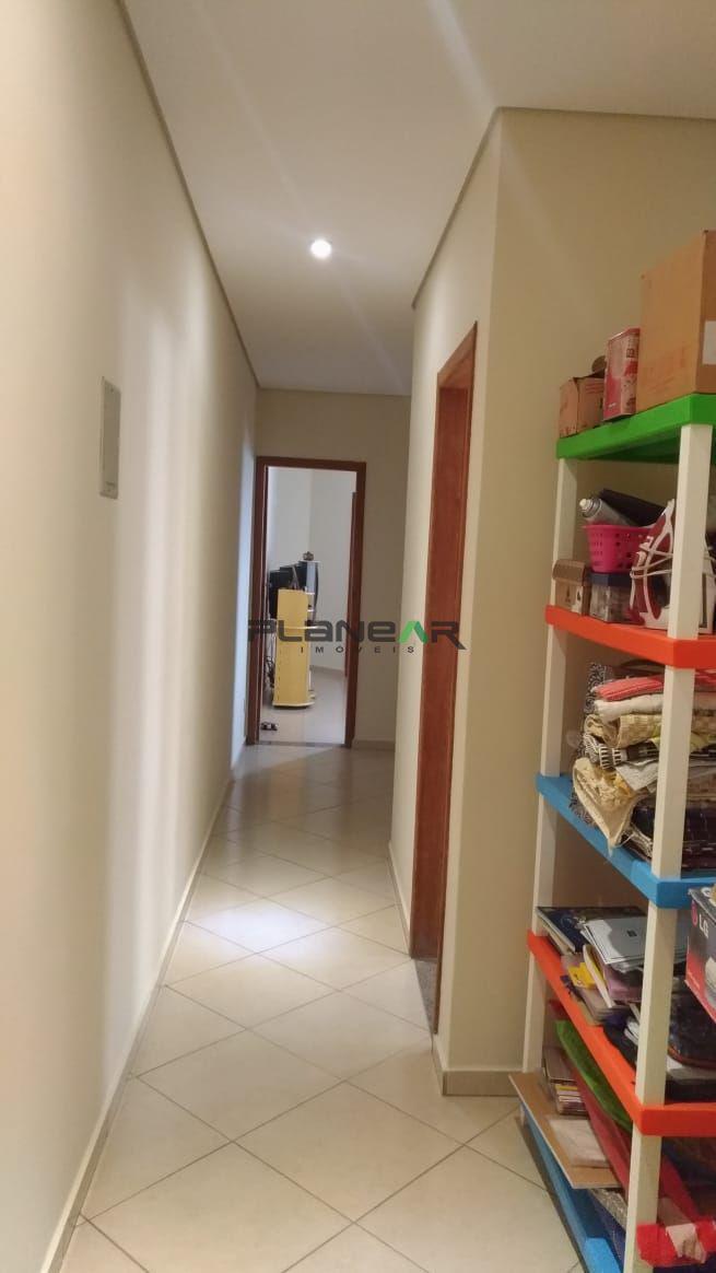Casa, Jardim Riacho das Pedras, 4 Quartos, 2 Vagas, 1 Suíte