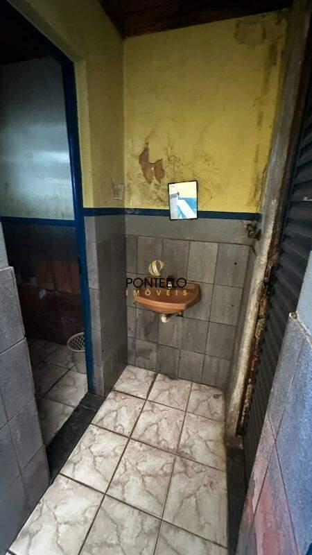 Galpão, Centro, 0 Quarto, 0 Vaga