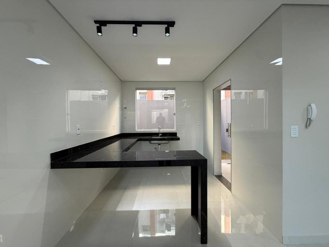 Apartamento, Pedra Azul, 3 Quartos, 2 Vagas, 1 Suíte