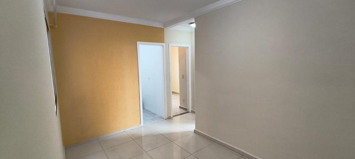 Apartamento, Santa Cruz, 2 Quartos, 1 Vaga