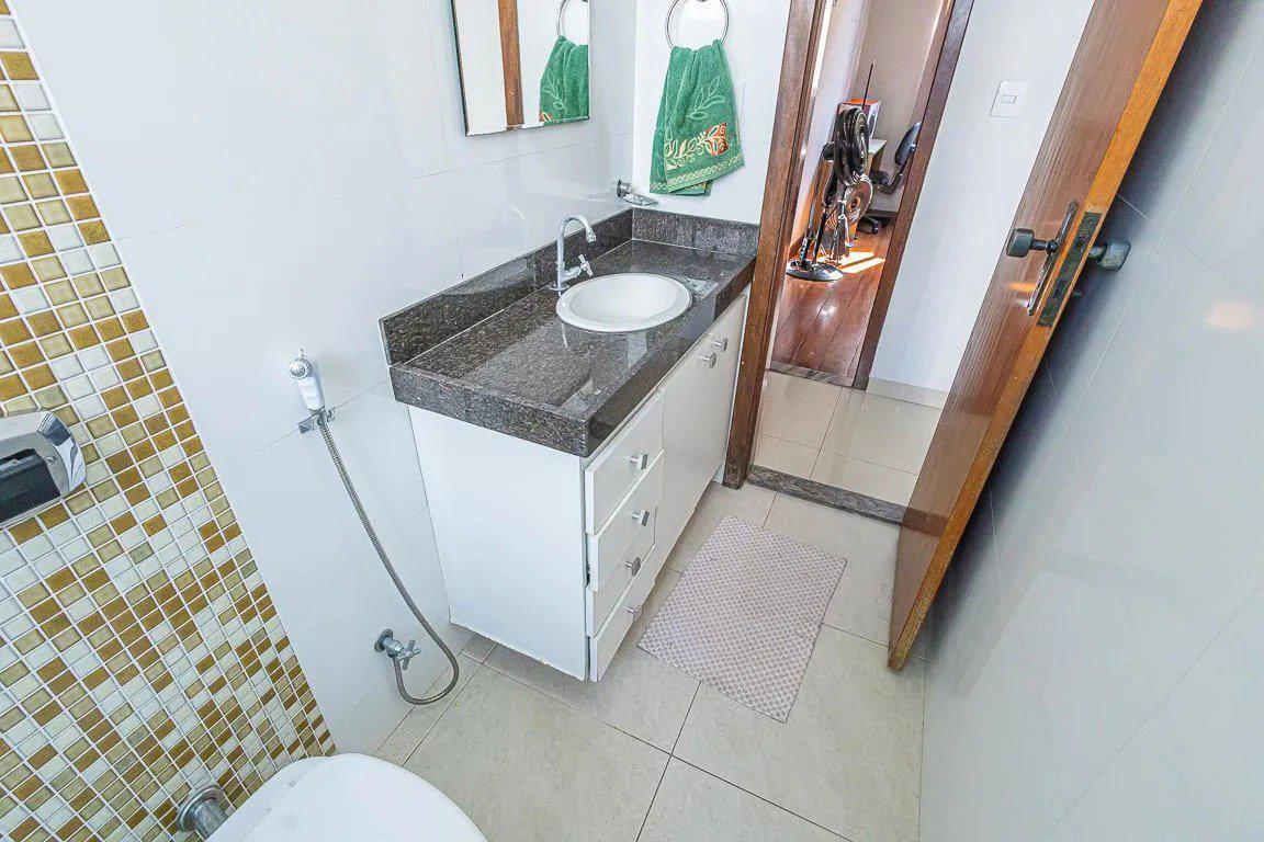 Apartamento, Castelo, 3 Quartos, 5 Vagas, 1 Suíte