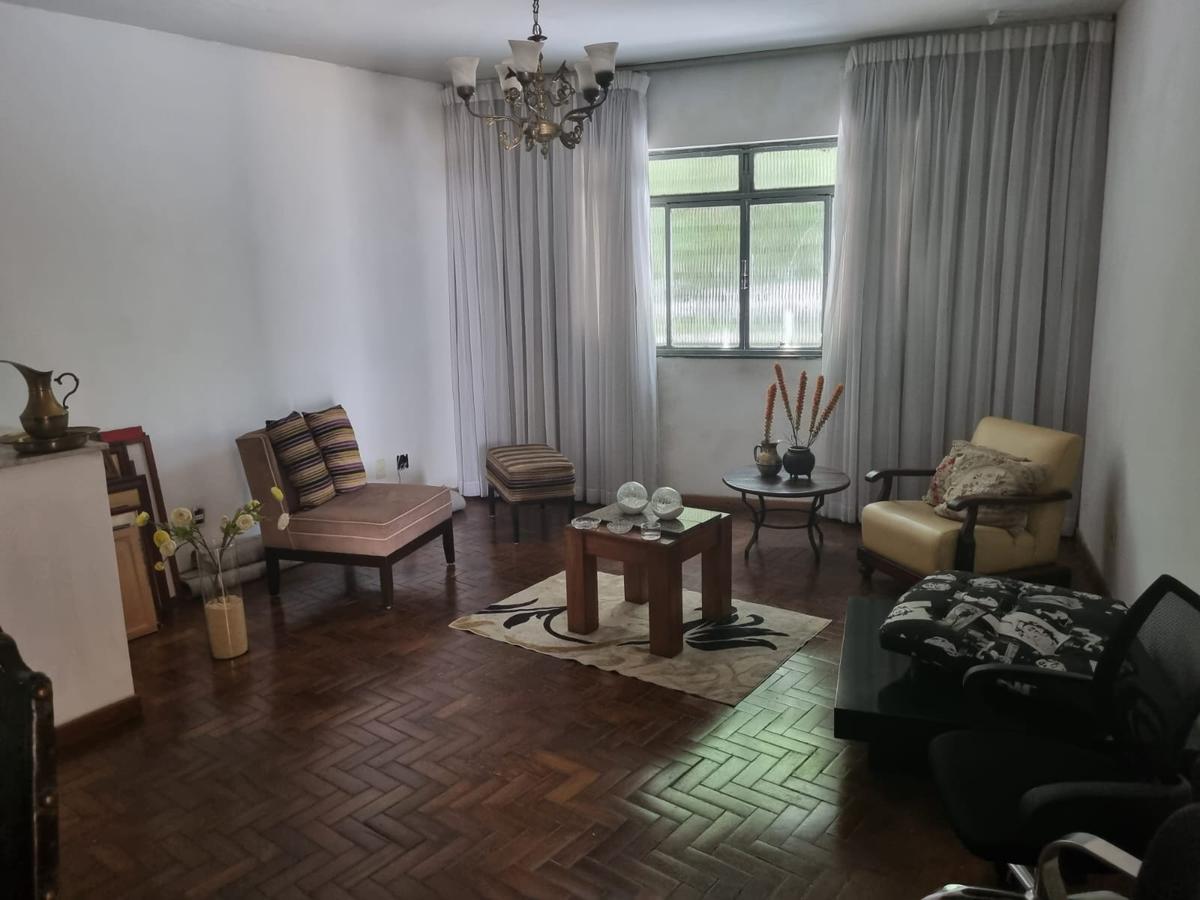 Casa, Carmo, 4 Quartos, 0 Vaga, 1 Suíte
