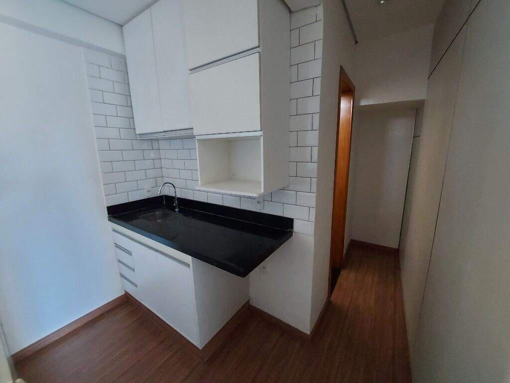 Sala, Estoril, 3 Vagas