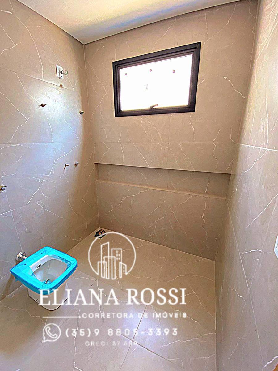 Casa, Santa Luiza, 4 Quartos, 6 Vagas, 2 Suítes