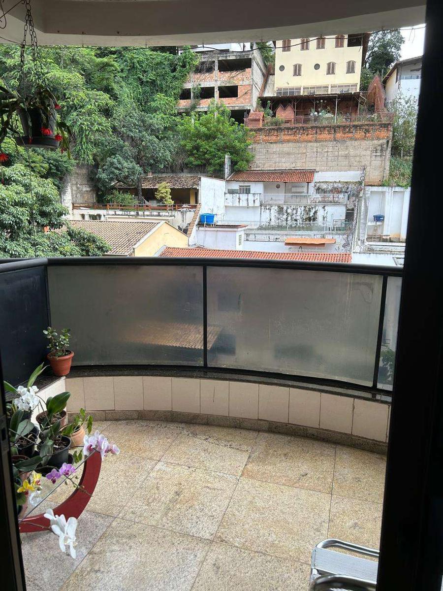 Apartamento, Luxemburgo, 4 Quartos, 3 Vagas, 1 Suíte