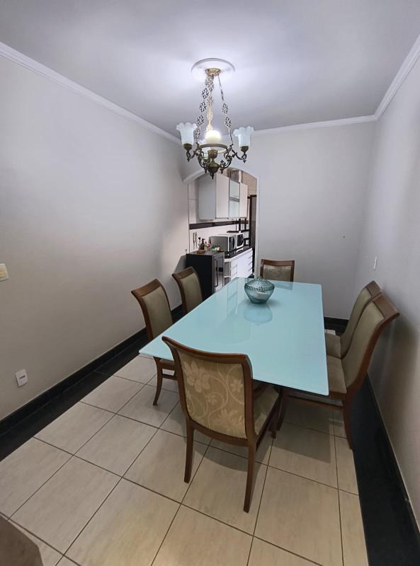 Casa, Tirol, 3 Quartos, 3 Vagas, 1 Suíte