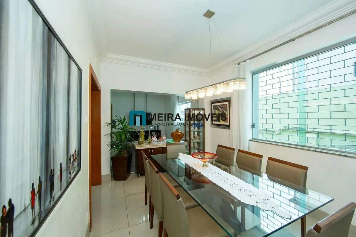 Casa, Prado, 5 Quartos, 6 Vagas, 2 Suítes