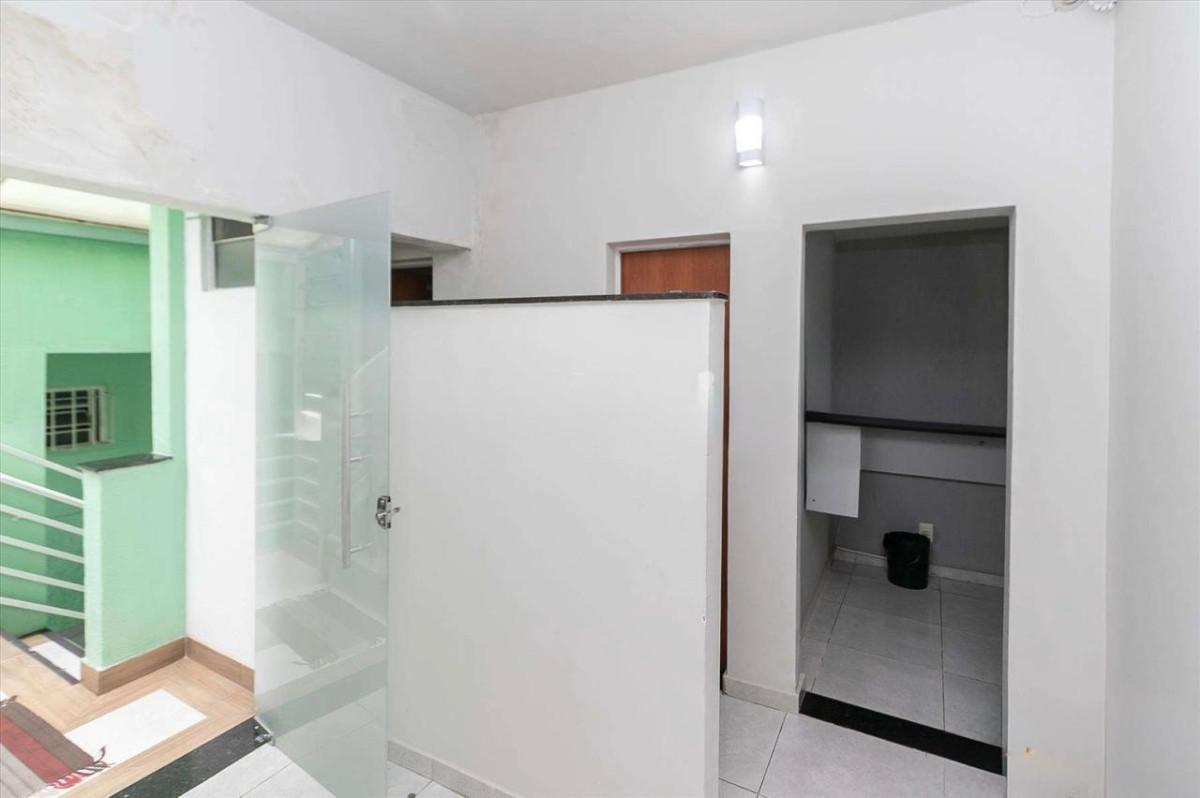 Prédio, Floresta, 0 Quarto, 0 Vaga