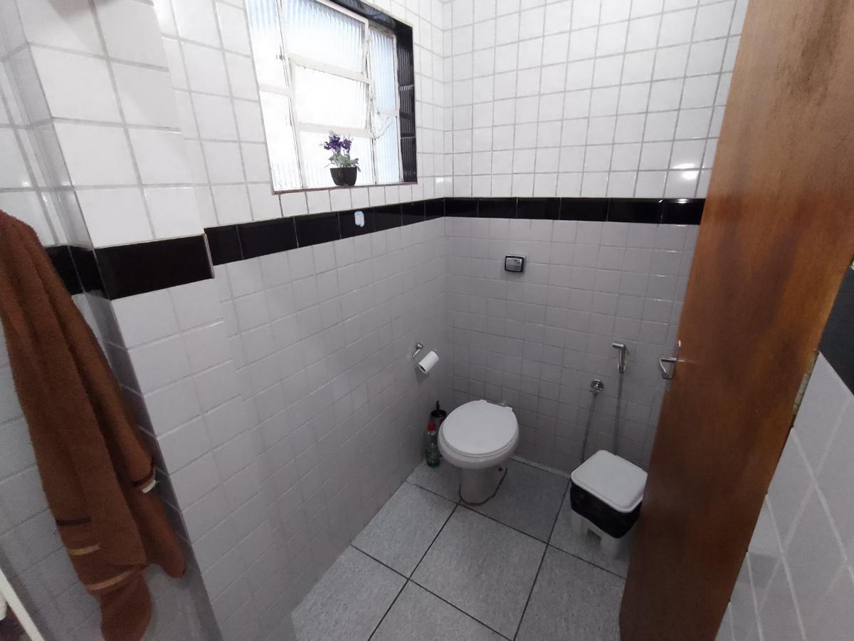 Casa, Planalto, 4 Quartos, 3 Vagas, 1 Suíte