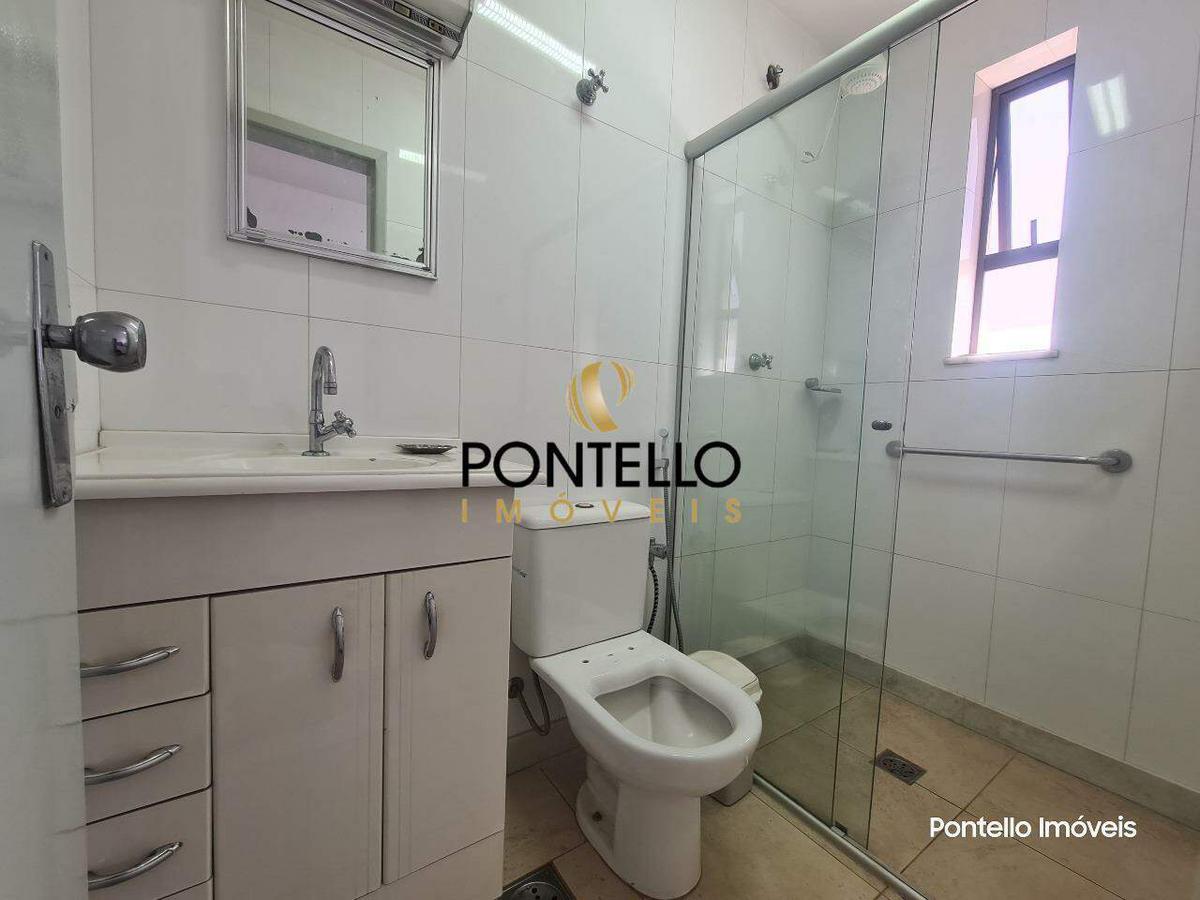 Casa, Santa Efigênia, 3 Quartos, 4 Vagas, 1 Suíte