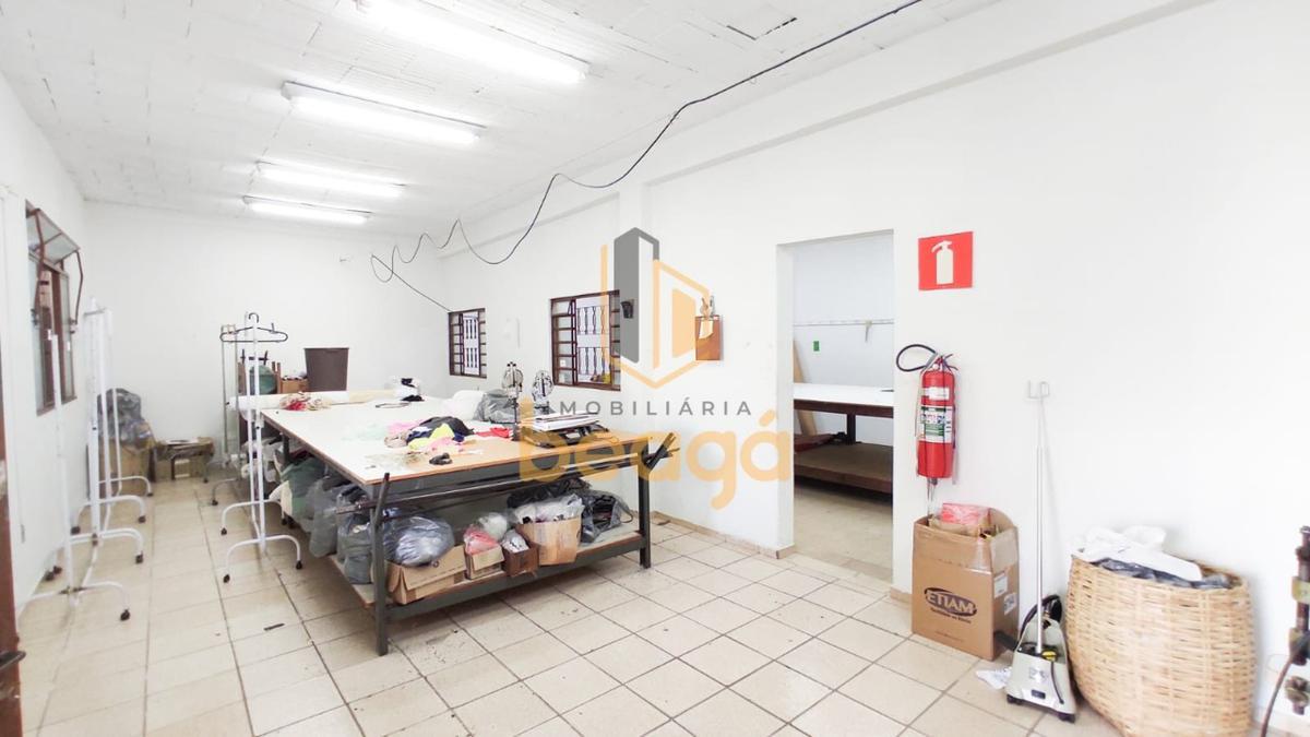 Casa Comercial, Parque Recreio, 3 Quartos, 3 Vagas, 1 Suíte