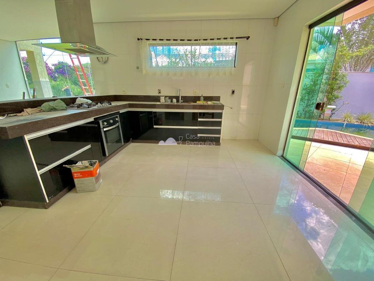 Casa, Condomínio Rosa dos Ventos, 3 Quartos, 4 Vagas, 3 Suítes