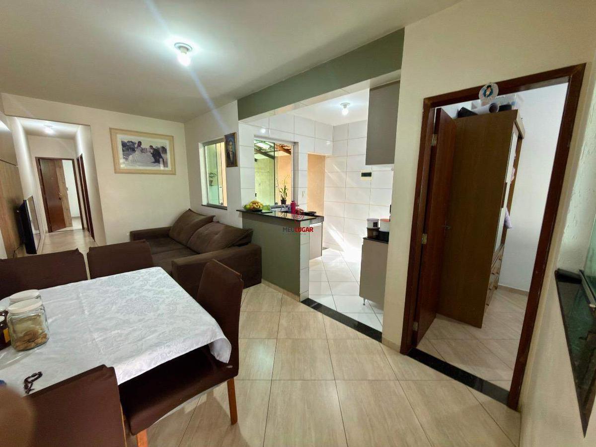 Casa, Eldorado, 3 Quartos, 1 Vaga