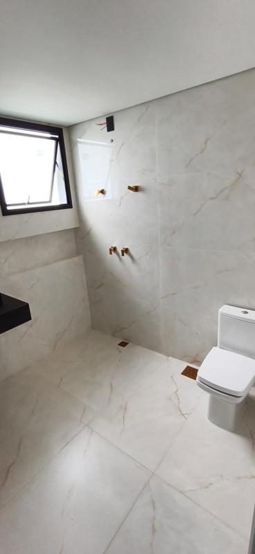 Casa, Trevo, 4 Quartos, 4 Vagas, 3 Suítes