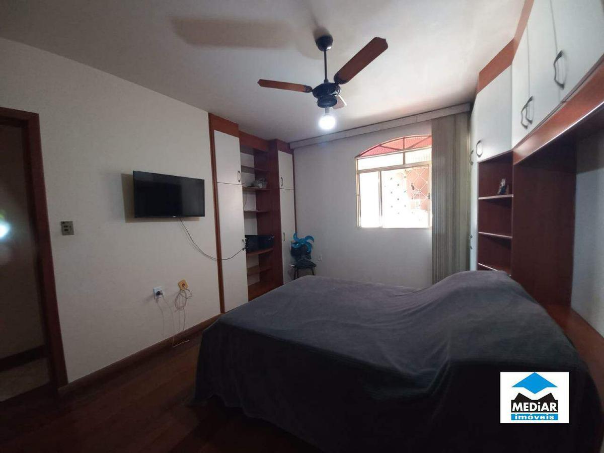 Casa, Jardim Atlântico, 4 Quartos, 2 Vagas, 1 Suíte