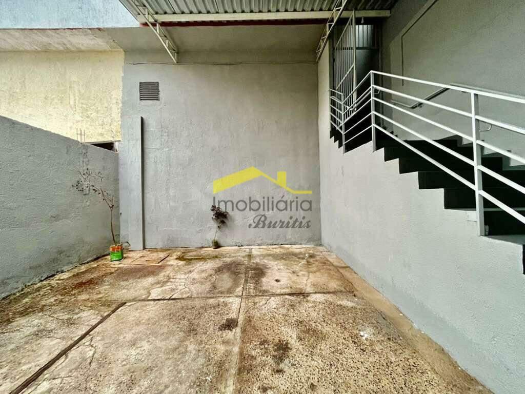 Casa, Buritis, 3 Quartos, 4 Vagas, 1 Suíte